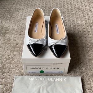 Manolo Blahnik Wendy flats